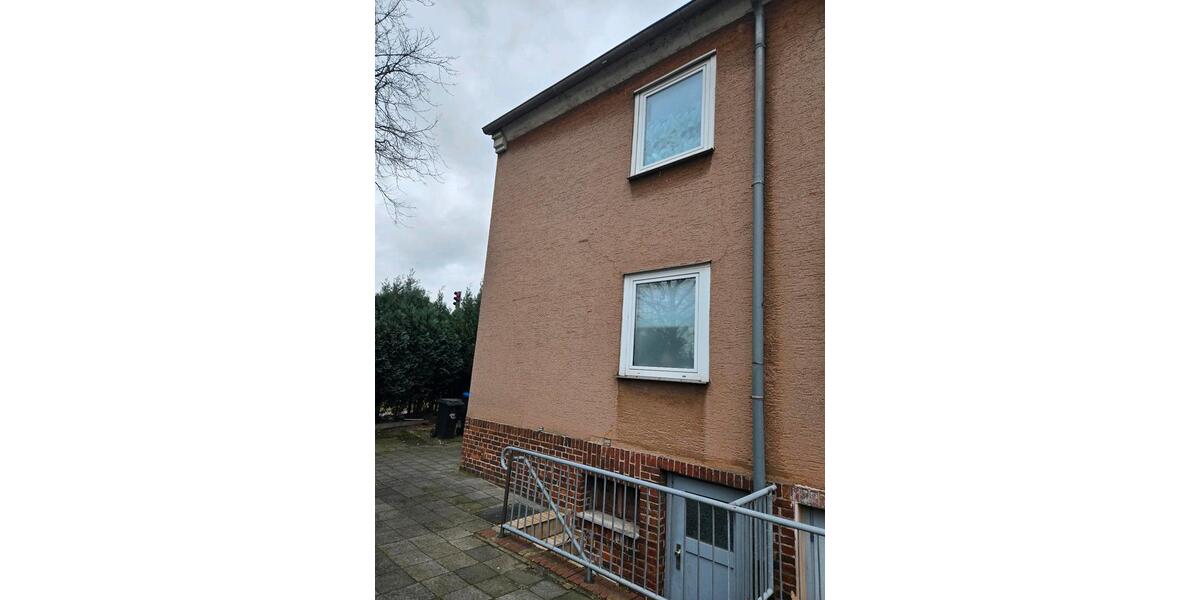 Reihenhaus Hamm Heessen - 3.5 Zimmer, 100 m&sup2;, 220.000&euro; | Angebot:25204696