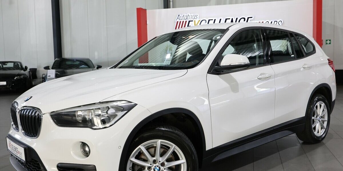 BMW X1 sDrive 18i Advantage WHITE / AUTOMATIK / 89.000 km 17.444 &euro; Hamm 59077