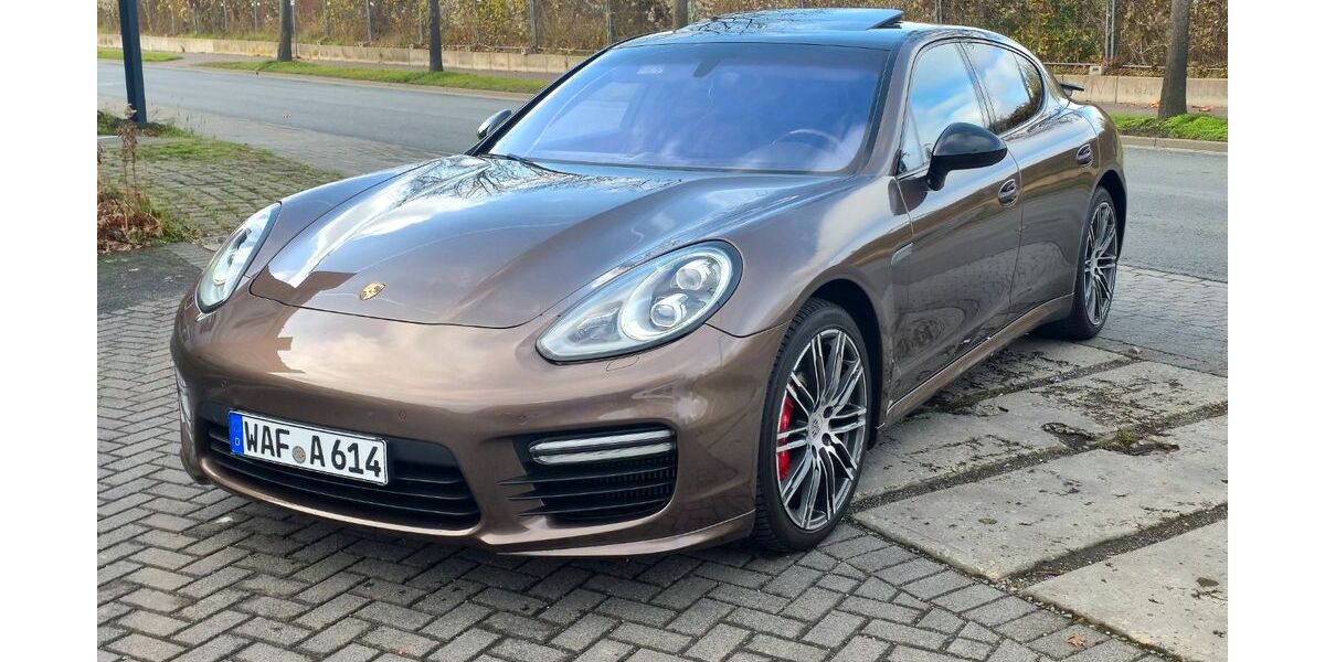 Porsche Panamera 180.000 km 27.999 &euro; Ahlen 59229