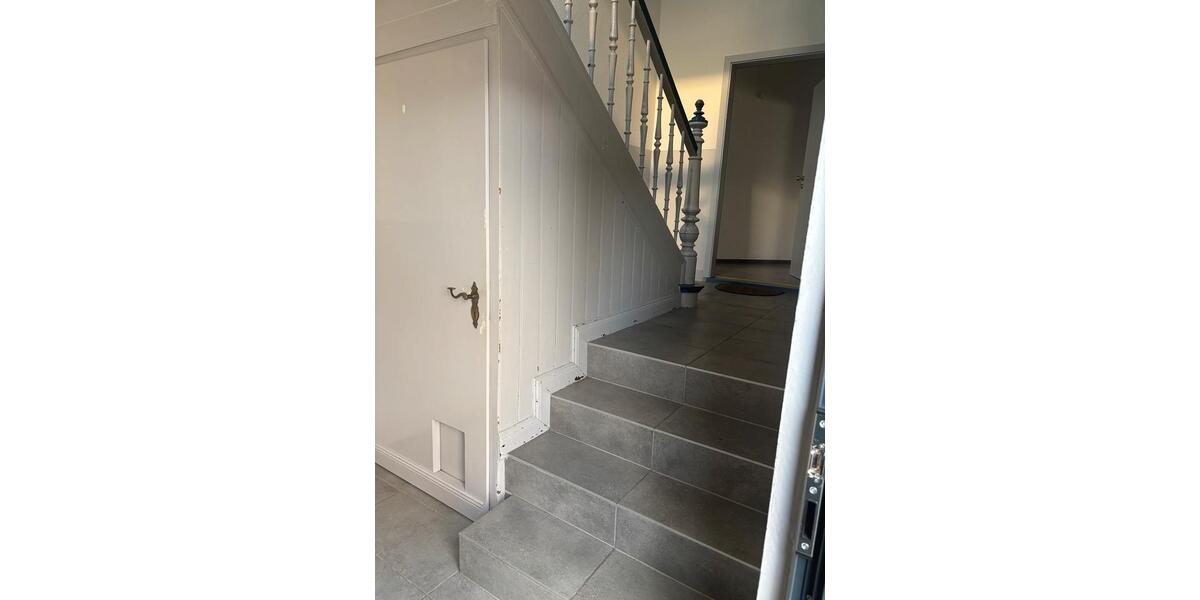 Mehrfamilienhaus, Wohnhaus Bergkamen - 9 Zimmer, 247 m&sup2;, 469.000&euro; | Angebot:26025440