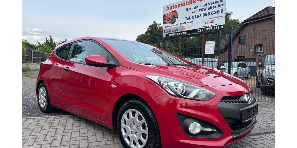 Hyundai i30 173.000 km 3.900 &euro; Hamm 59077