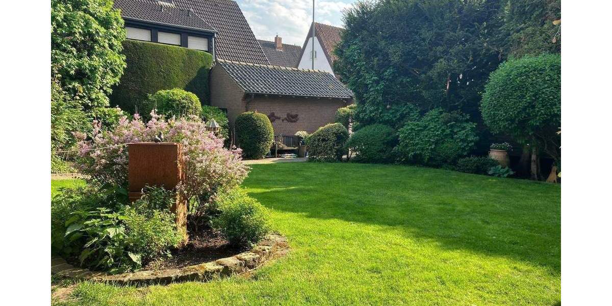 Einfamilienhaus Ahlen Innenstadt - 7 Zimmer, 172 m&sup2;, 475.000&euro; | Angebot:26217776