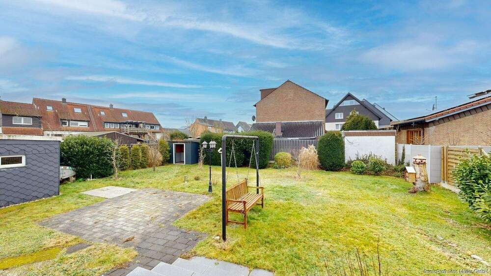 Mehrfamilienhaus, Wohnhaus Hamm Herringen - 7 Zimmer, 179 m&sup2;, 319.000&euro; | Angebot:25686296