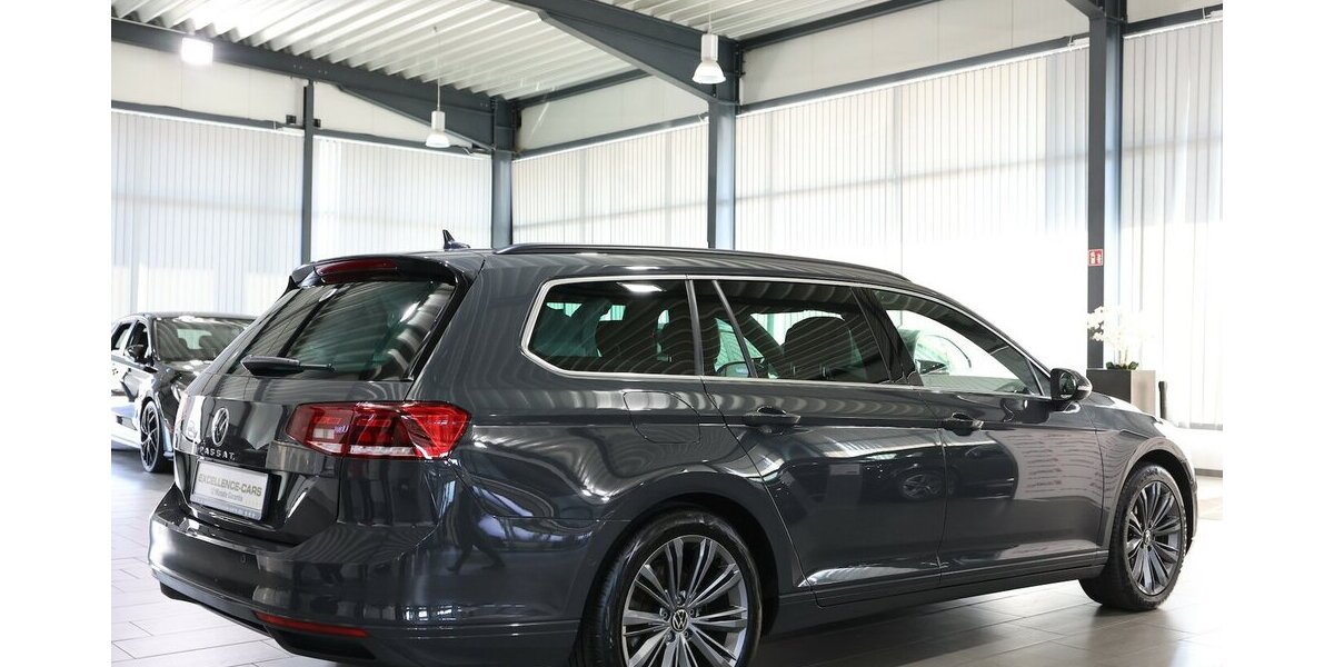 VW Passat Variant 2.0 TDI DSG BUSINESS IQ PANORAMA 122.000 km 22.222 &euro; Hamm 59077