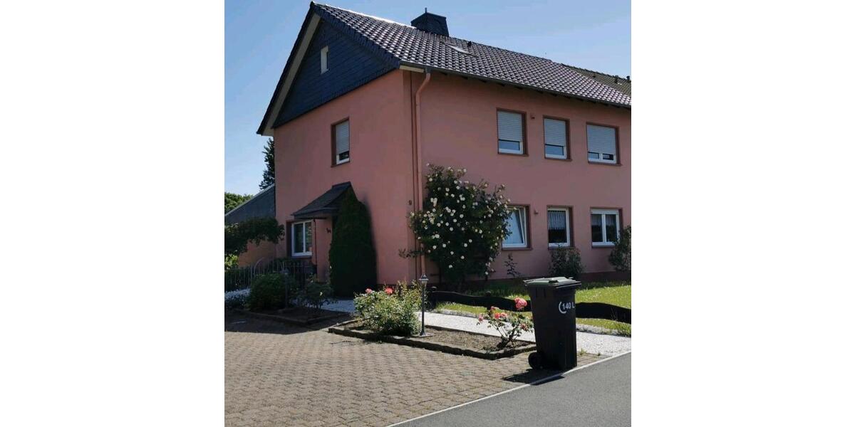 Doppelhaushälfte Kamen - 8 Zimmer, 190 m&sup2;, 485.000&euro; | Angebot:26940529