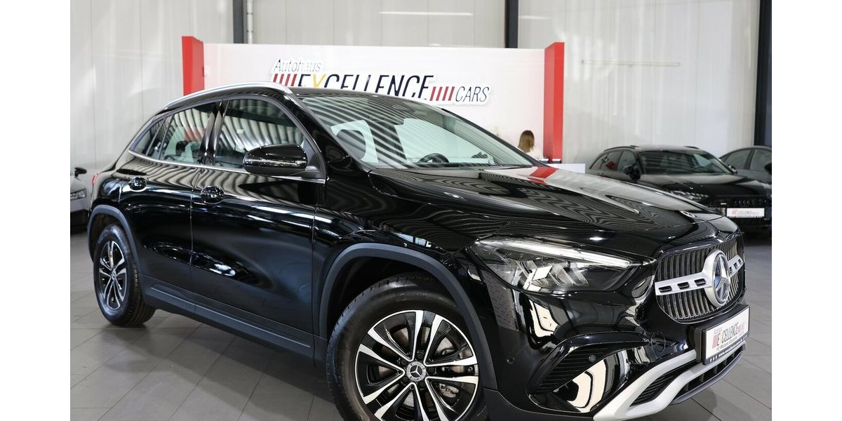 Mercedes-Benz GLA 180 ADVANCED SPORT / LEDER, LED, WIDESCREEN 7.000 km 32.888 &euro; Hamm 59077