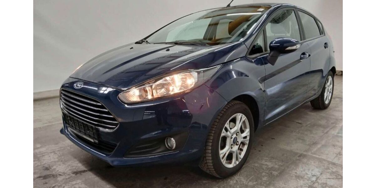 Ford Fiesta 104.530 km 5.499 &euro; Hamm 59067