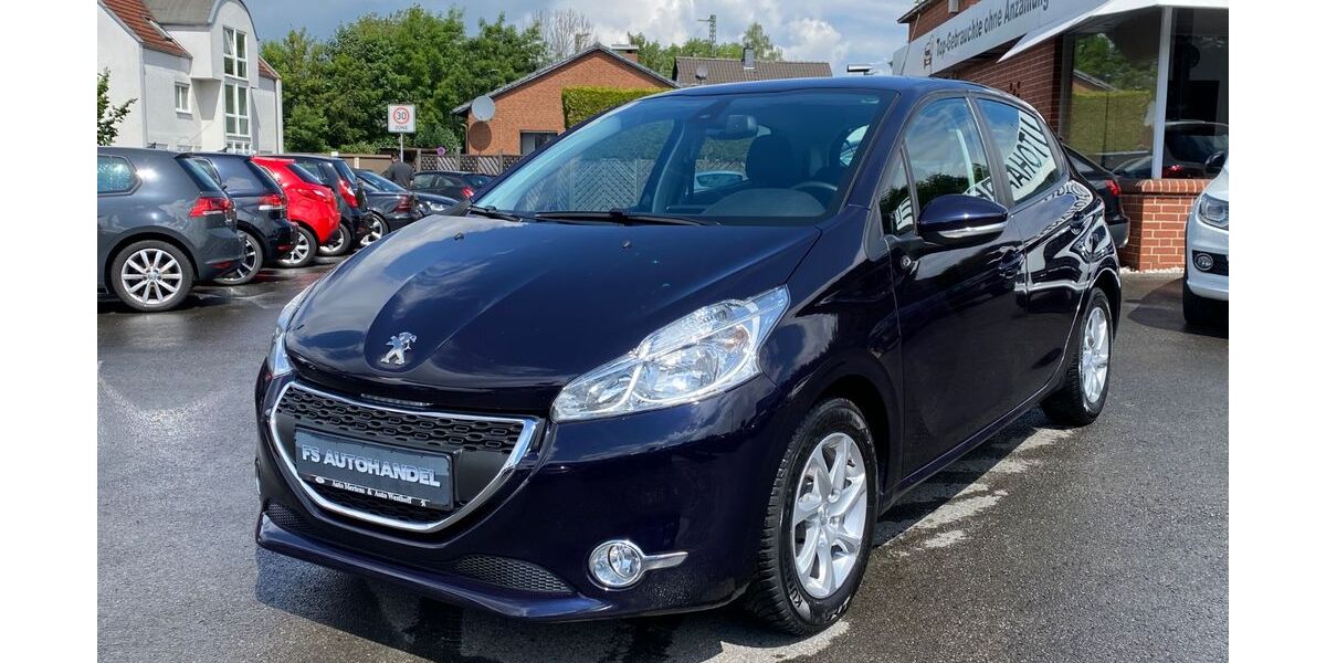 Peugeot 208 107.000 km 5.699 &euro; Hamm Westfalen 59065