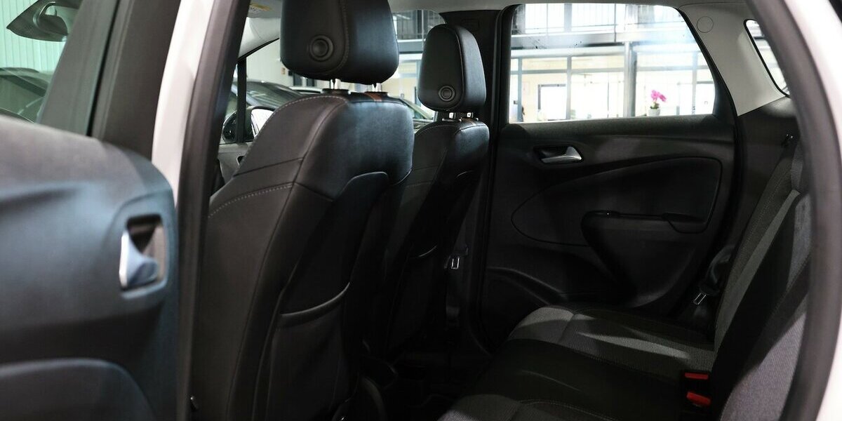 Opel Crossland 1.5 D BUSINESS ELEGANCE / LED / LEDER 127.000 km 12.991 &euro; Hamm 59077