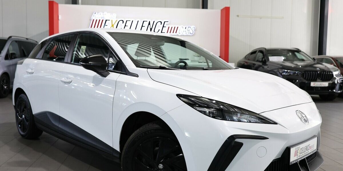 MG 4 ELECTRIC WHITE VIRTUAL, ACC+SPURHALTE, APPLE 50.000 km 17.555 &euro; Hamm 59077