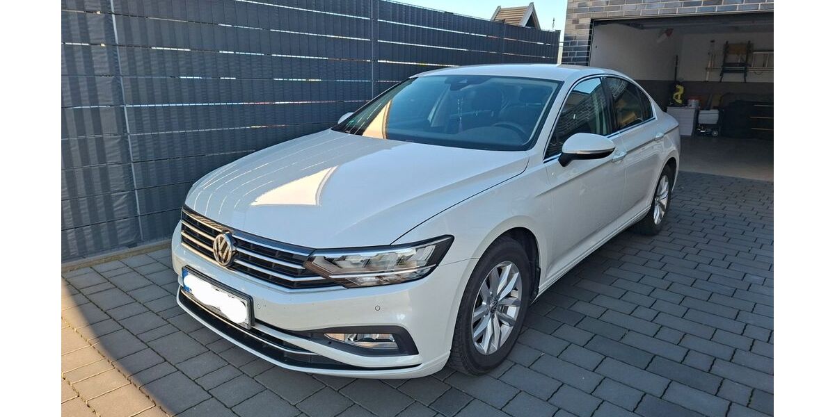 VW Passat 52.000 km 20.999 &euro; Senden 48308