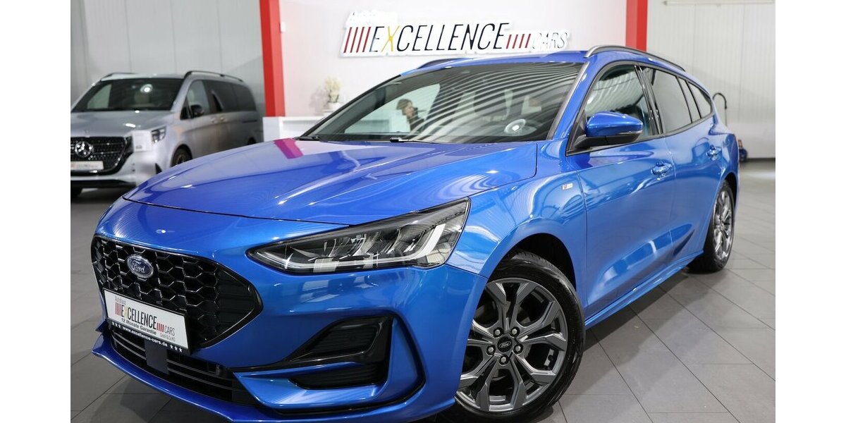 Ford Focus Tunier 1.5 EB ST-LINE X SPORT BLUE & BLACK 100.000 km 16.444 &euro; Hamm 59077