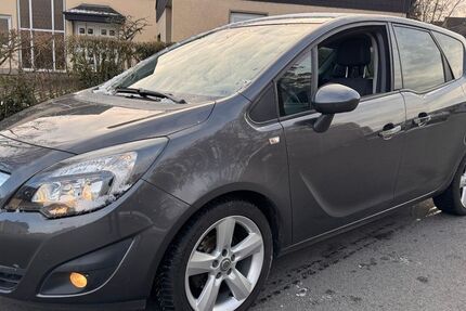 Opel Meriva 195.000 km 3.350 &euro; Hamm/Westfalen 59077
