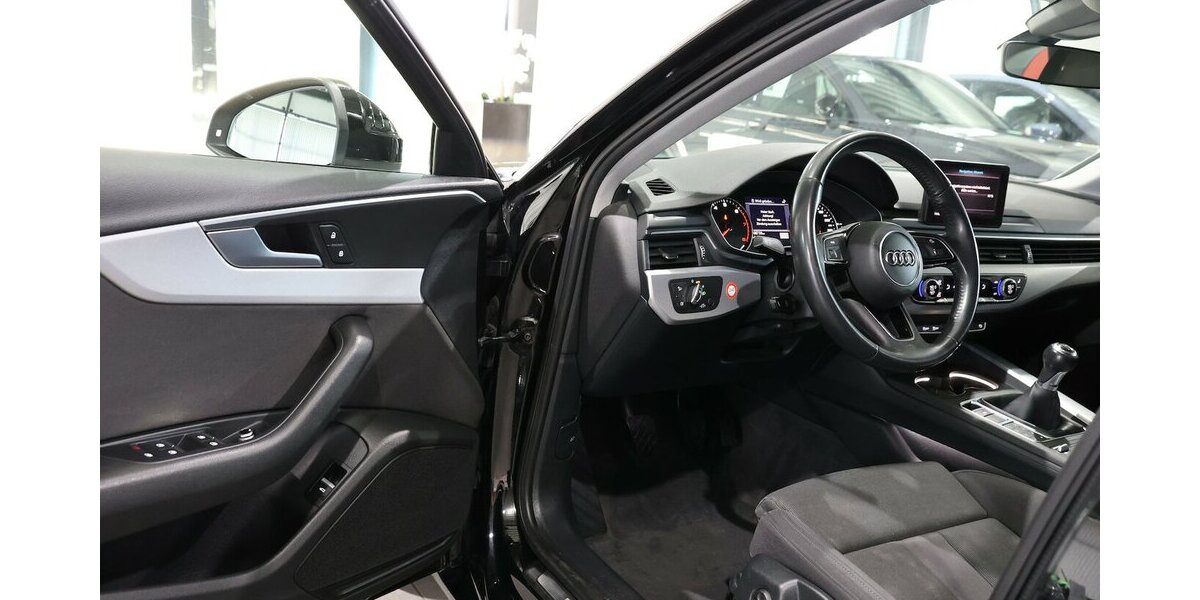 Audi A4 Avant 35 TFSI SPORT / 1.HAND / LED / NAVI+ 108.000 km 17.994 &euro; Hamm 59077