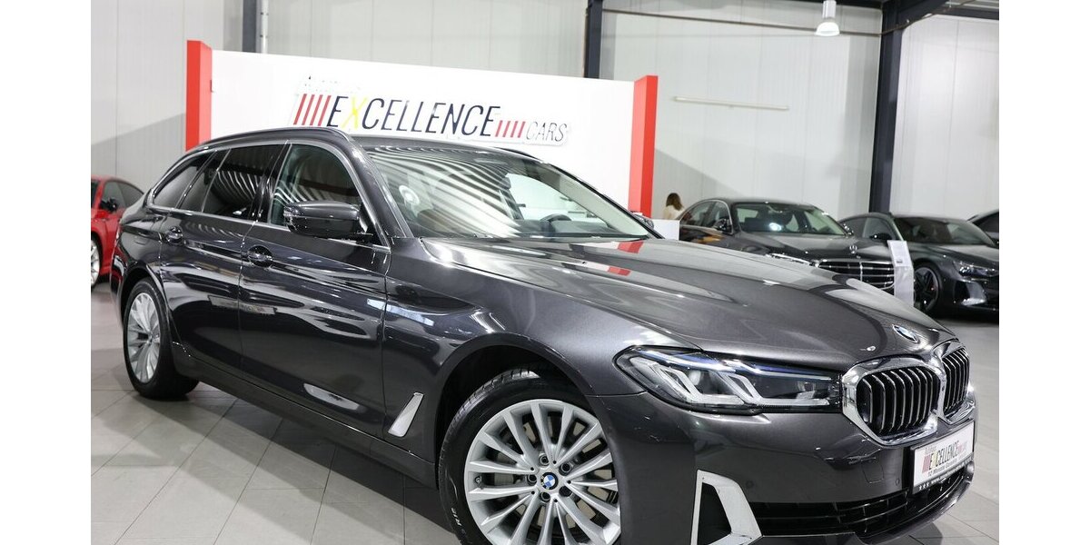 BMW 530i Touring INNOVATION LUXURY-LINE BUSINESS 45.000 km 38.777 &euro; Hamm 59077