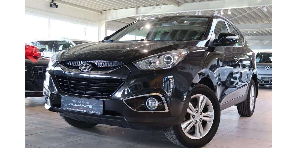 Hyundai TUCSON 149.000 km 7.490 &euro; Oelde 59302