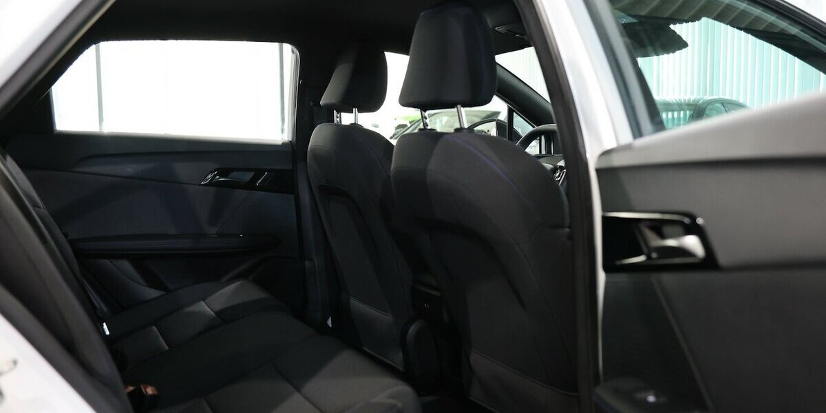 MG 4 ELECTRIC WHITE VIRTUAL, ACC+SPURHALTE, APPLE 50.000 km 17.555 &euro; Hamm 59077