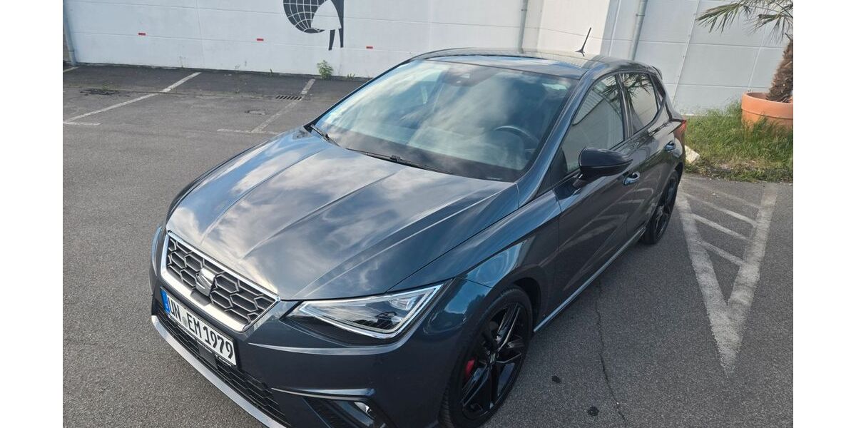 Seat Ibiza 23.435 km 22.100 &euro; Selm 59379