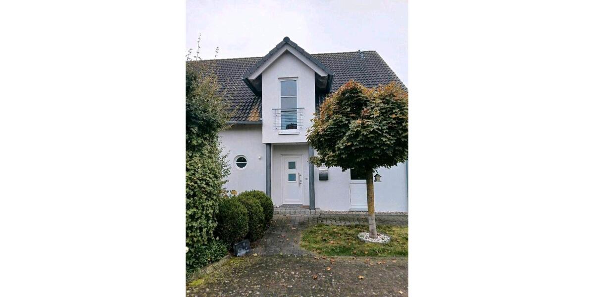 Doppelhaushälfte Lippetal - 7 Zimmer, 130 m&sup2;, 450.000&euro; | Angebot:26137129