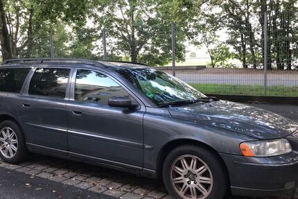 Volvo V70 303.000 km 1.900 &euro; Soest 59494