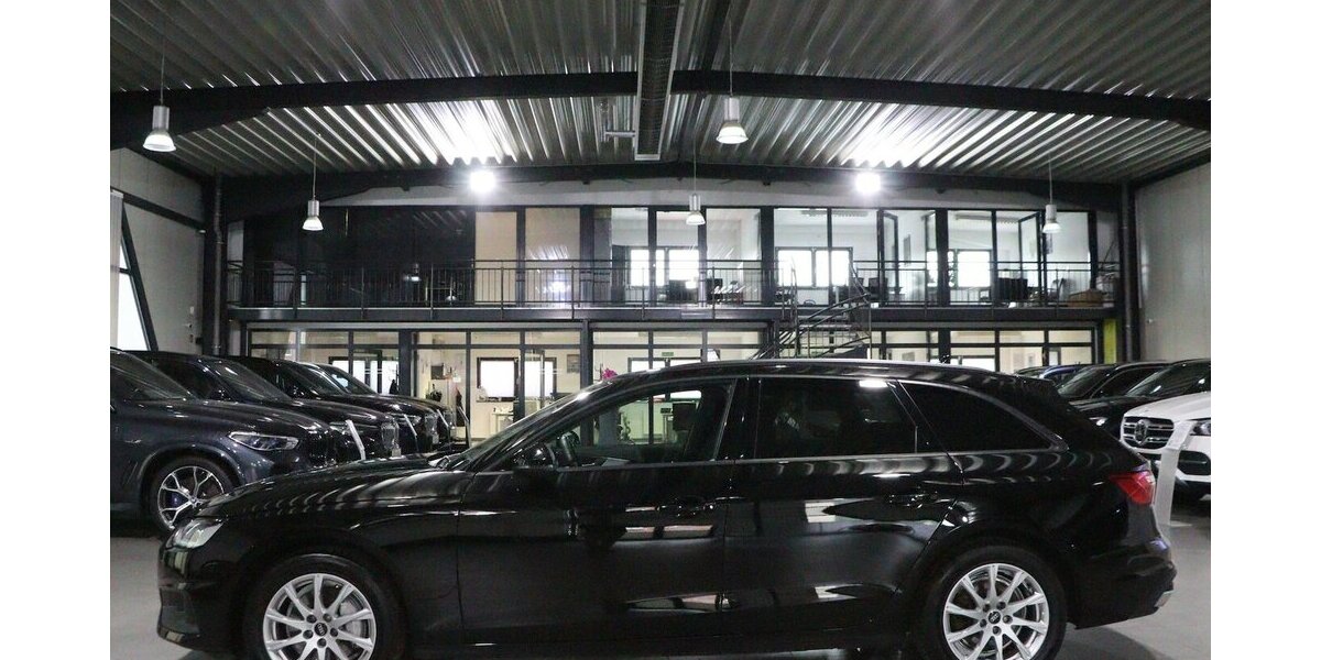 Audi A4 Avant 40 TDI BUSINESS SPORT / VIRTUAL-COCKPIT 42.000 km 27.111 &euro; Hamm 59077