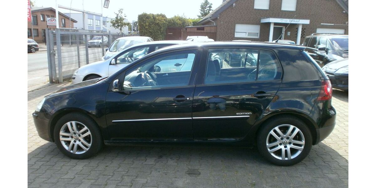 VW Golf 204.000 km 3.500 &euro; Münster 48165