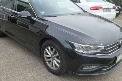 VW Passat Variant Business 2.0 TDI DSG NAVI AHK LED A 134.470 km 18.988 &euro; Bergkamen 59192