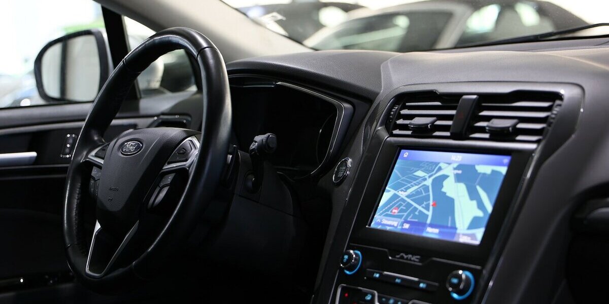 Ford Mondeo TUNIER 2.0 ECOBLUE TITANIUM / LED / AHK 145.000 km 15.555 &euro; Hamm 59077