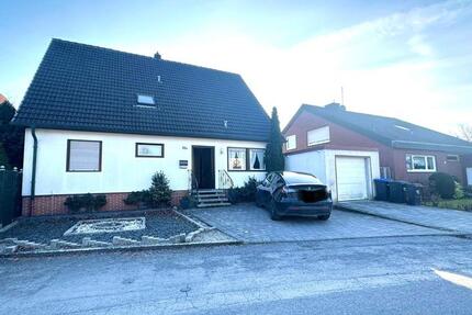 Haus Hamm Herringen - 7 Zimmer, 200 m&sup2;, 460.000&euro; | Angebot:26273860