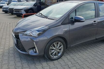 Toyota Yaris 84.100 km 13.650 &euro; Beckum 59269