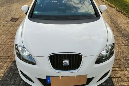 Seat Leon 143.000 km 4.990 &euro; Lippetal 59510