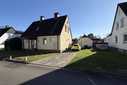 Haus Bergkamen - 4 Zimmer, 118 m&sup2;, 335.000&euro; | Angebot:25464286