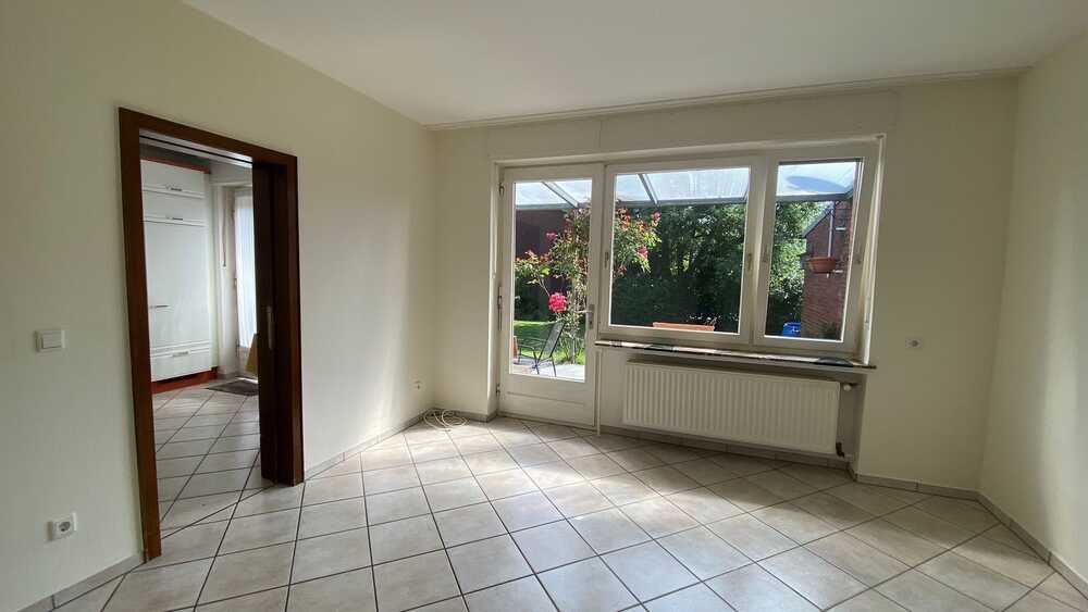 Gepflegte Erdgeschosswohnung mit Garten und Garage in attraktiver Lage von Warendorf - Erdgeschoßwohnung Warendorf | Angebot:27085136