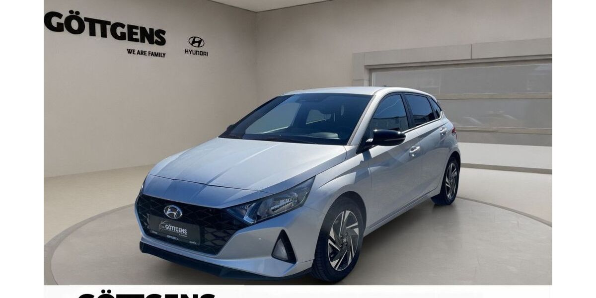 Hyundai i20 7.563 km 15.990 &euro; Soest 59494