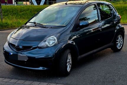 Toyota Aygo (X) 129.000 km 2.750 &euro; Ascheberg 59387