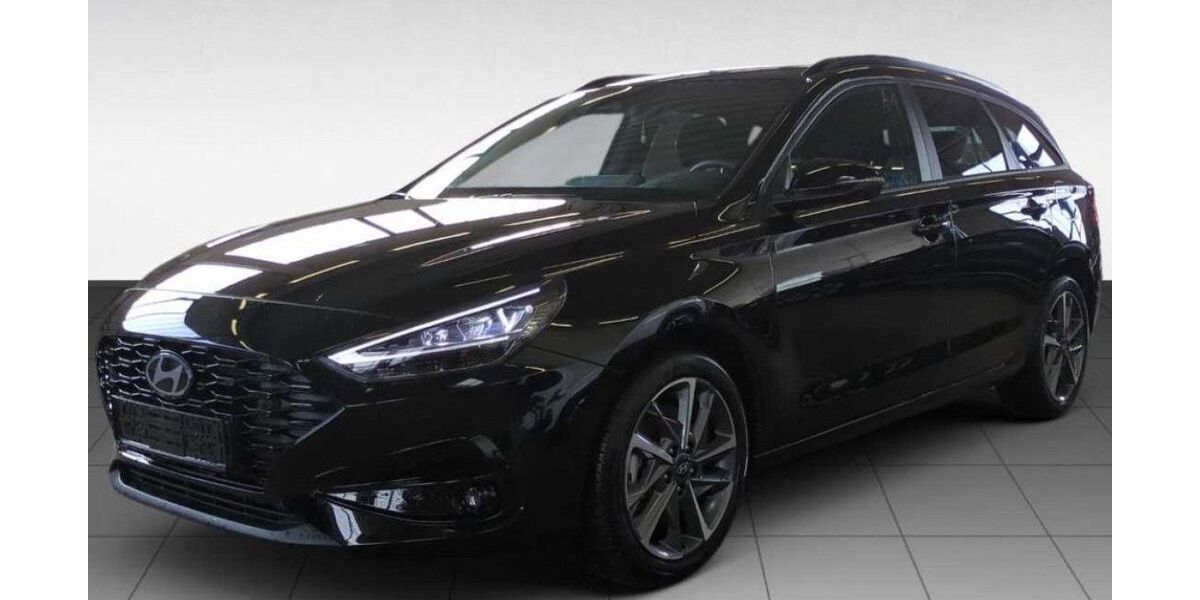 Hyundai i30 6.238 km 24.490 &euro; Soest 59494
