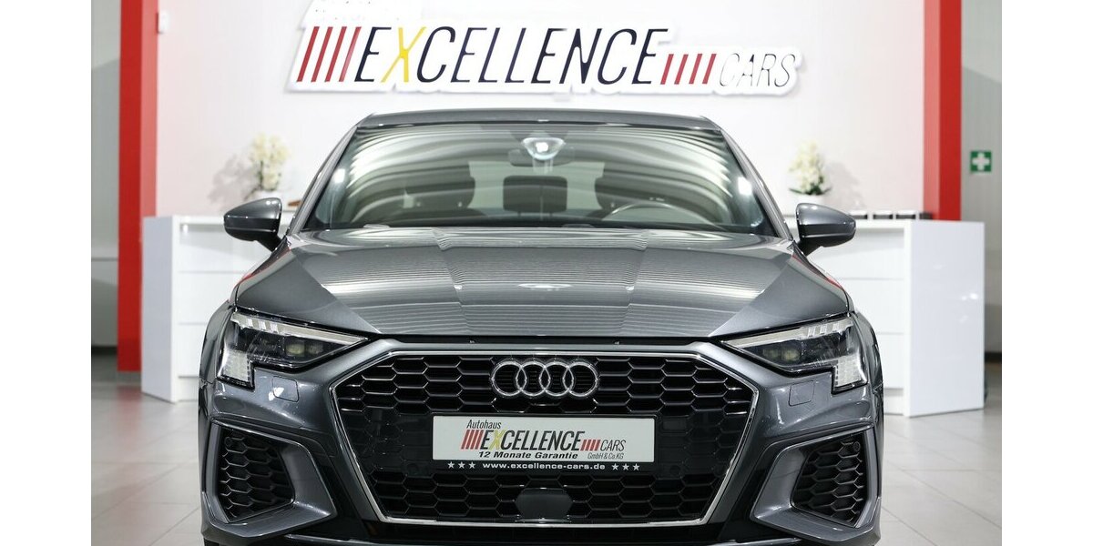 Audi A3 LIMOUSINE 30 TFSI S-LINE MATRIX, VOLL-LEDER 60.000 km 25.333 &euro; Hamm 59077