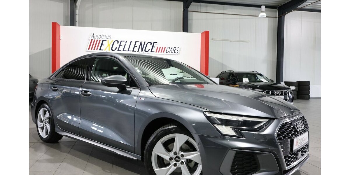 Audi A3 LIMOUSINE 30 TFSI S-LINE MATRIX, VOLL-LEDER 60.000 km 25.333 &euro; Hamm 59077