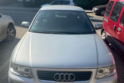 Audi A3 212.000 km 800 &euro; Münster 48149