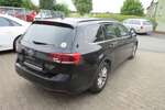 VW Passat Variant Business 2.0 TDI DSG NAVI AHK LED A 134.470 km 18.988 &euro; Bergkamen 59192