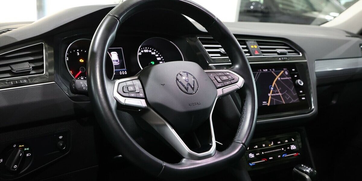 VW Tiguan 2.0 TDI DSG 4M IQ LIFE LED, HEAD-UP, NAVI 105.000 km 23.111 &euro; Hamm 59077