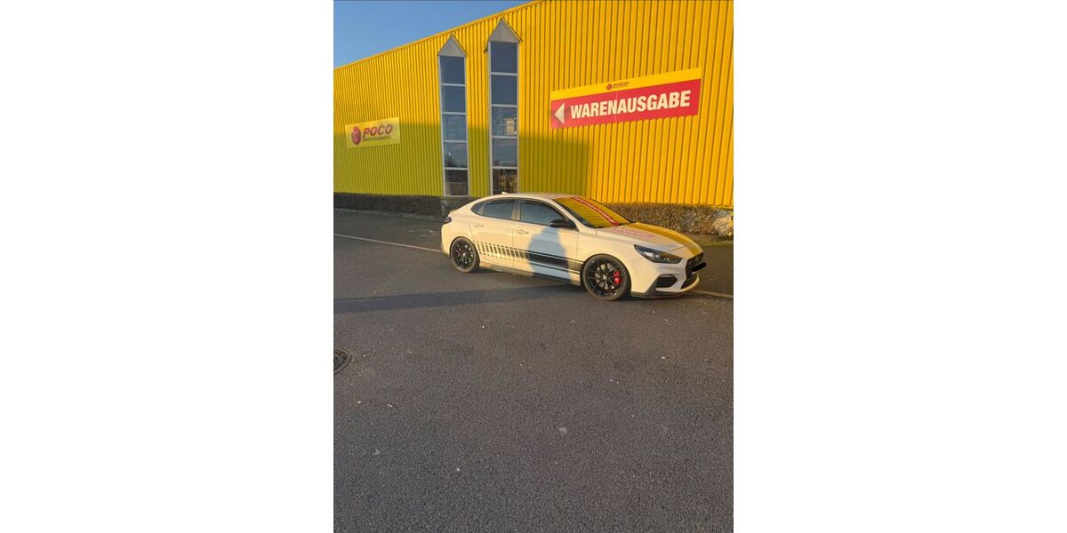 Hyundai i30 104.000 km 20.000 &euro; Hamm 59073