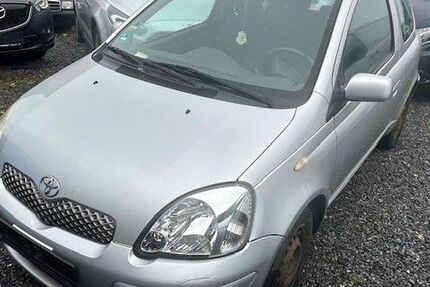 Toyota Yaris 181.888 km 999 &euro; Welver 59514