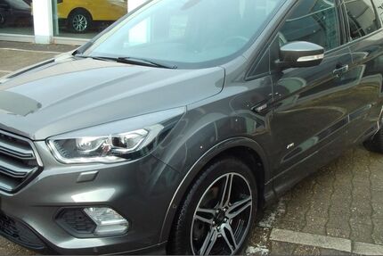 Ford Kuga 51.531 km 16.982 &euro; Münster 48153