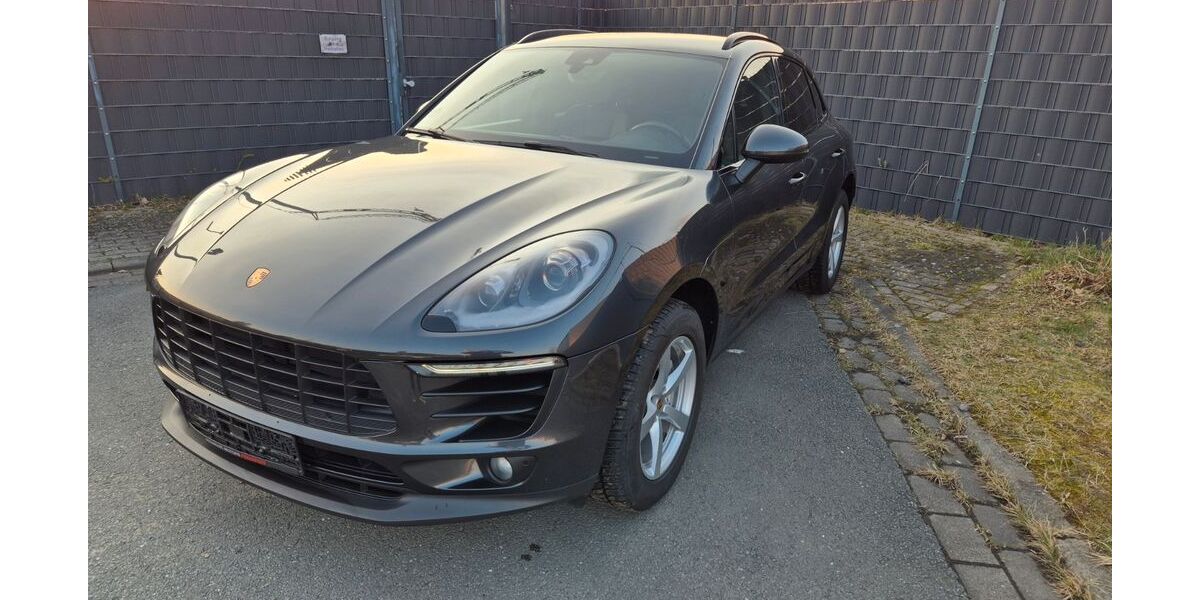Porsche Macan 116.890 km 34.950 &euro; Beckum 59269