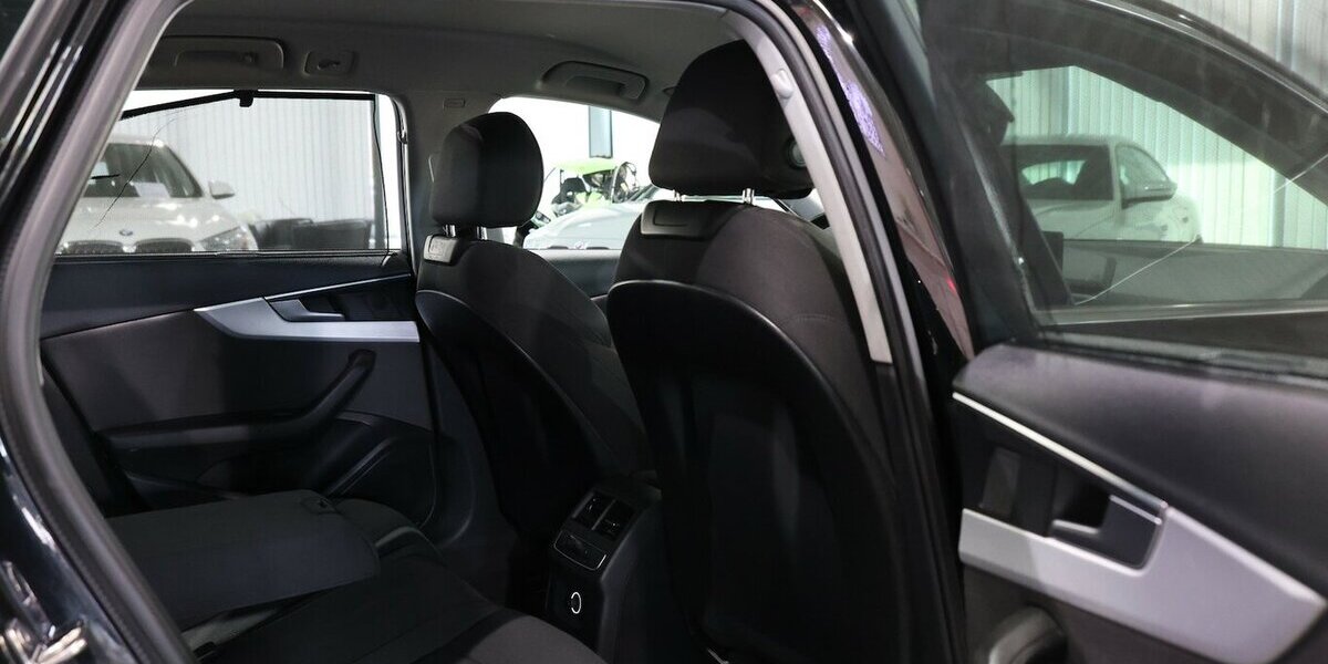 Audi A4 Avant 35 TFSI SPORT / 1.HAND / LED / NAVI+ 108.000 km 17.994 &euro; Hamm 59077