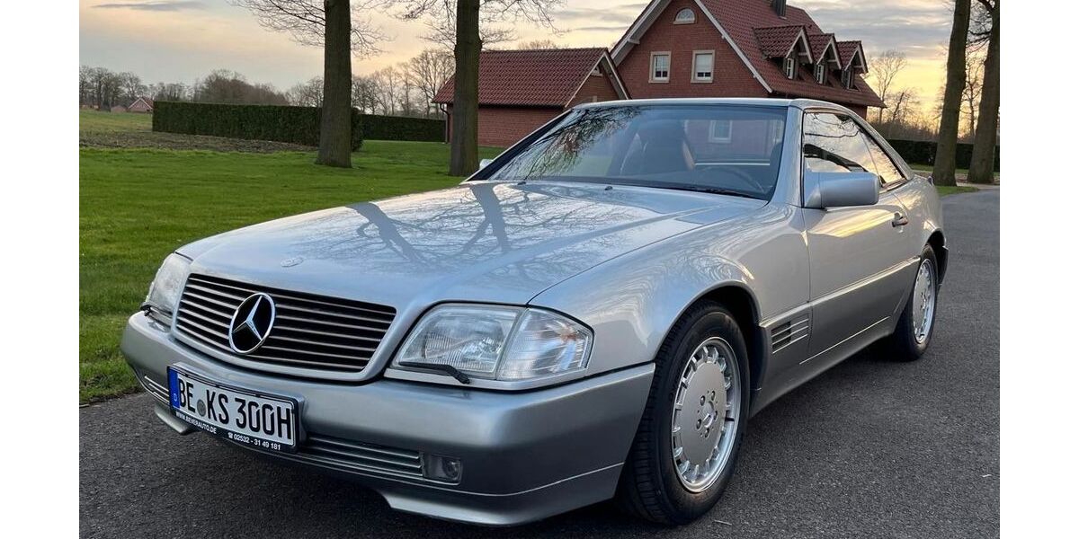 Mercedes-Benz SL 300 33.600 km 25.950 &euro; Warendorf 48231