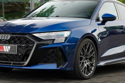 Audi RS3 2.000 km 85.900 &euro; Neubeckum 59269