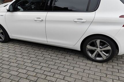 Peugeot 308 91.443 km 7.600 &euro; Delbrück 33129