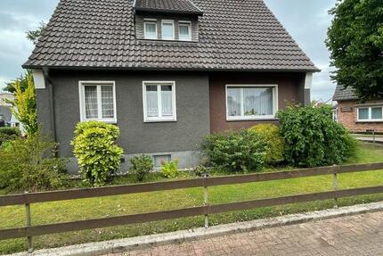 Haus Kamen - 4.5 Zimmer, 135 m&sup2;, 320.000&euro; | Angebot:26891233